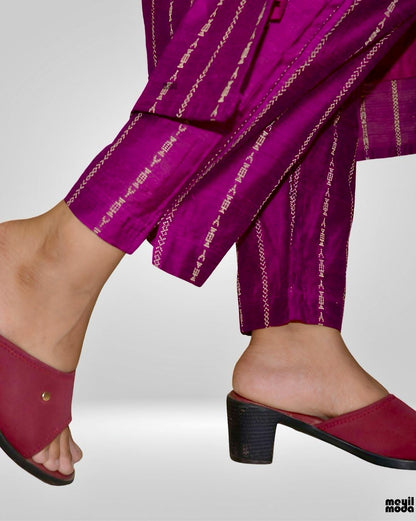 Festive Magenta Zari-Striped Kurti Co-ord Set bottom image