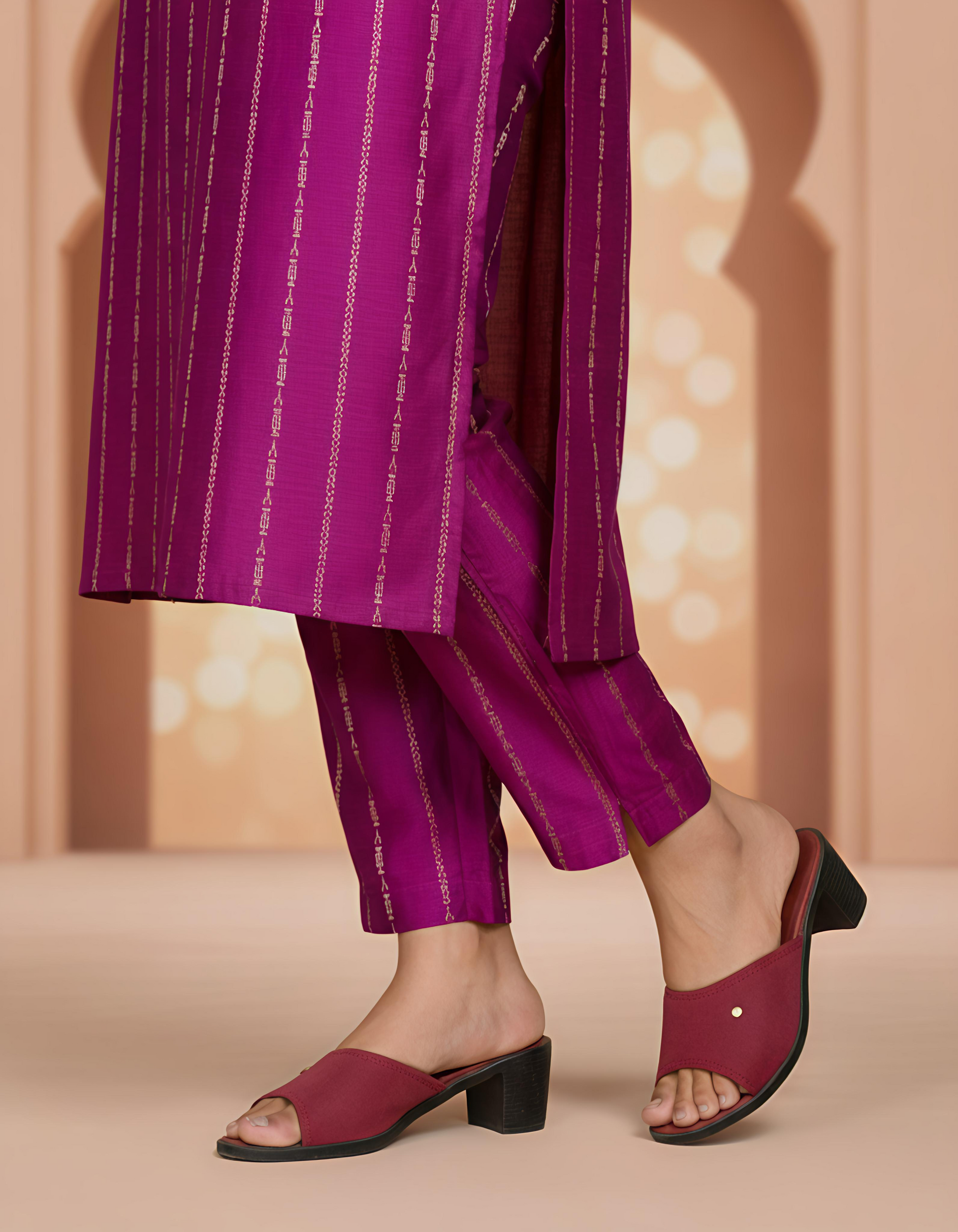 Festive Magenta Zari-Striped Kurti Co-ord Set bottom image