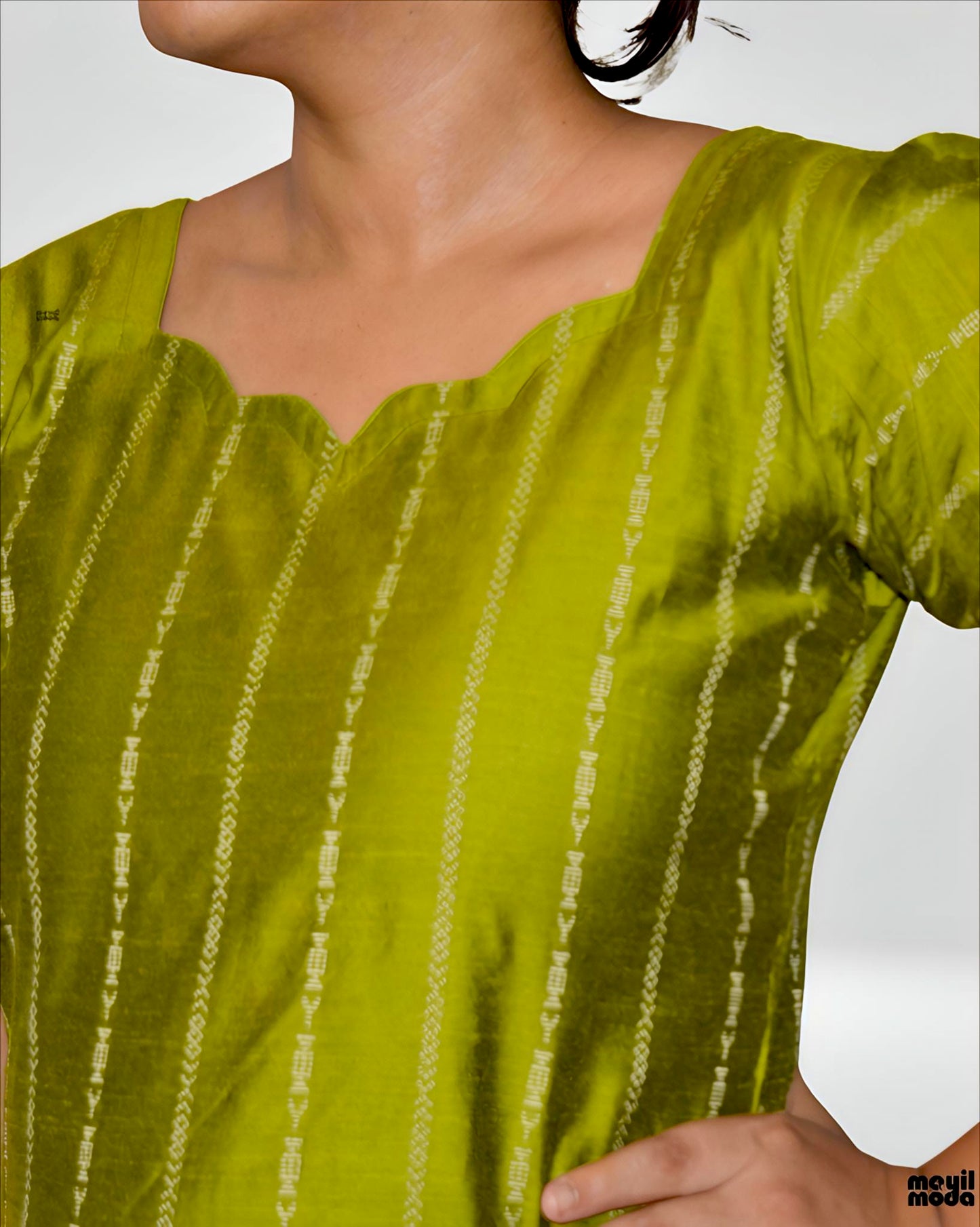 Olive Green Zari-Striped Kurti Co-ord Set neck image