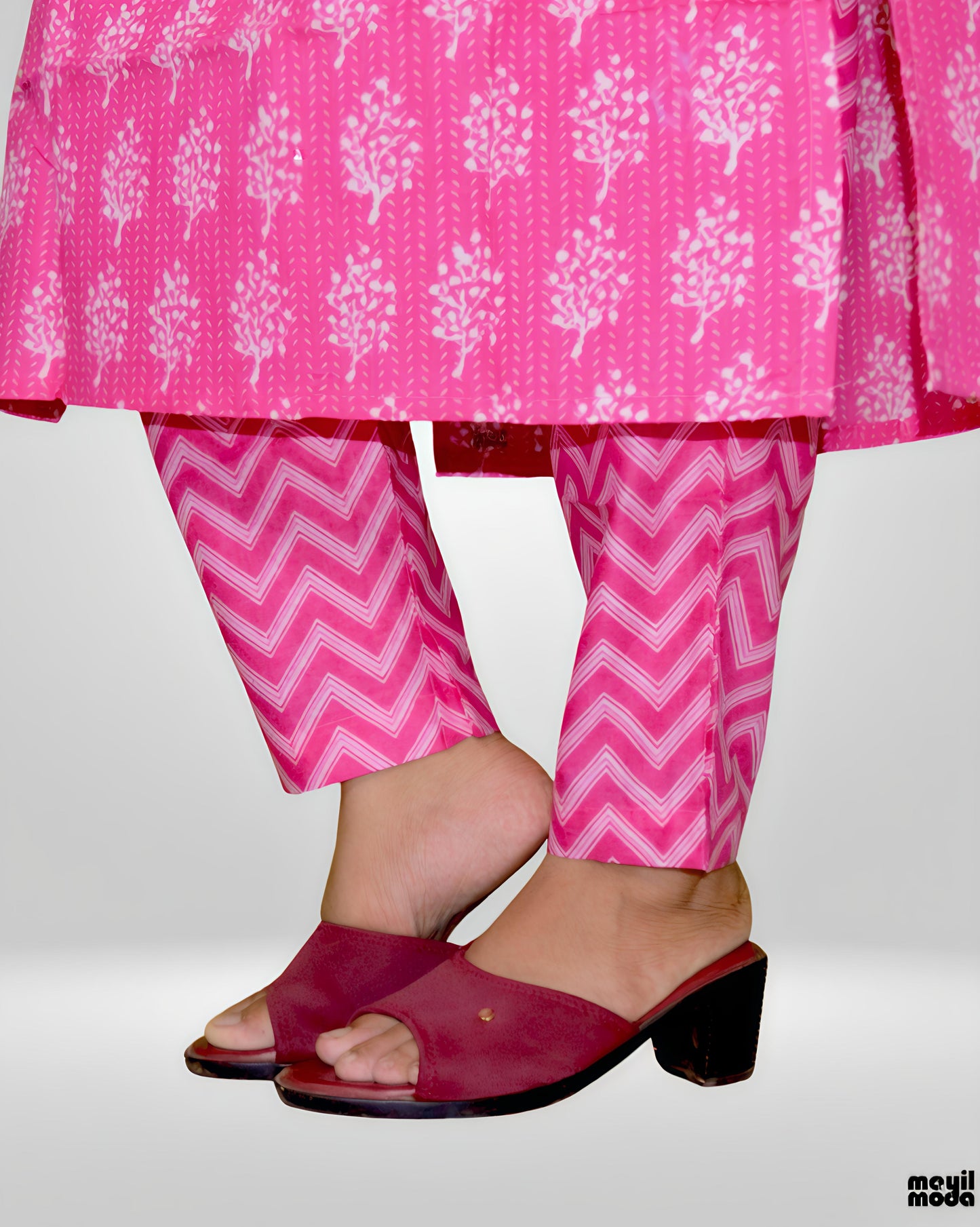 Vibrant Pink Geometric & Floral Print Cotton Kurti Set with Dupatta bottom image